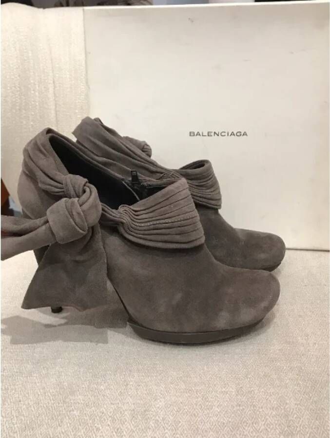 Balenciaga Vintage Pre-owned Suede boots Gray Dames