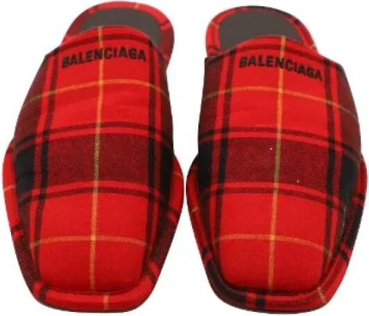 Balenciaga Vintage Pre-owned Wool mules Red Heren