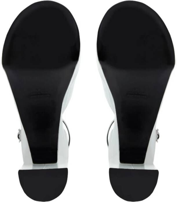 Balenciaga Witte Patent Sandaal met Verstelbare Band