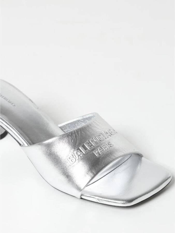 Balenciaga Zilveren Leren Lage Hak Sandalen