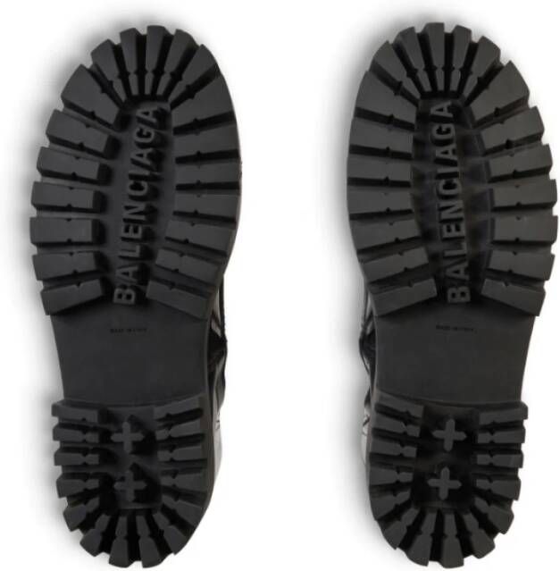 Balenciaga Zwarte Matte Gladleren Veterschoenen