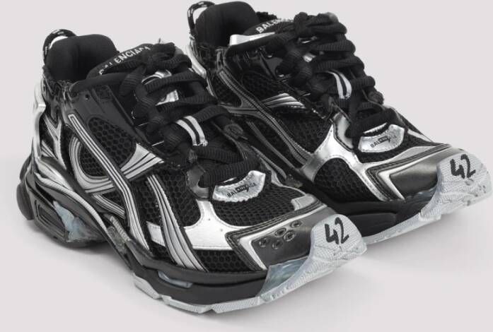 Balenciaga Zwarte Sneakers Street Style Aw25