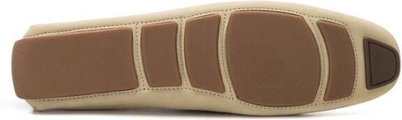 Bally Beige Suède Mocassin met Rubberen Zool Beige Heren