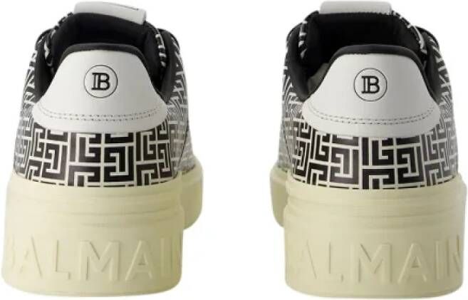 Balmain Pre-owned Leather sneakers Black Heren