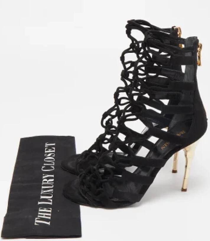 Balmain Pre-owned Suede sandals Black Dames