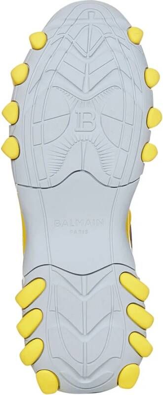 Balmain Witte Sneakers met Vetersluiting aan de Voorkant en Ronde Neus Wit Heren