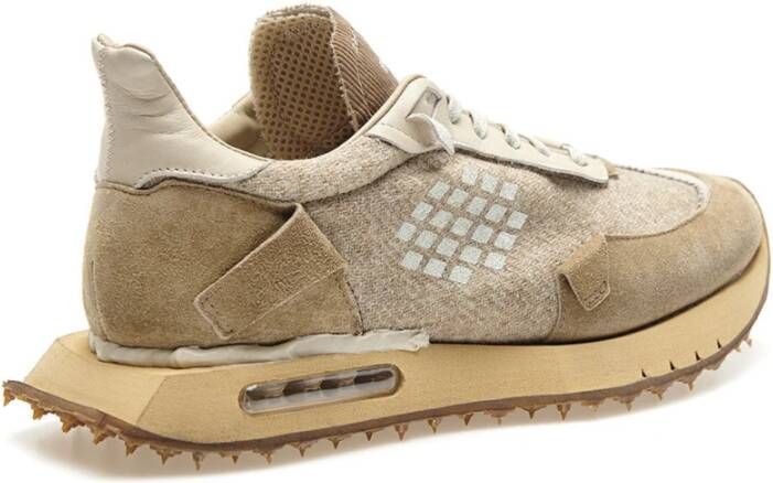Be Positive Wing Sneakers