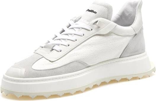 Be Positive Sneakers geïnspireerd door Space Race
