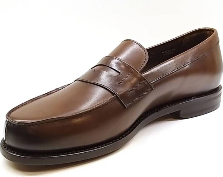 Berwick Bruine Kalfleren Loafer met Penny Strap Brown Heren