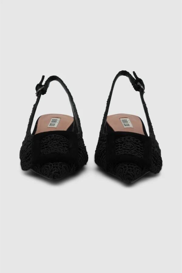 Bibi Lou Zwarte Sandalen Puntige Neus Black Dames