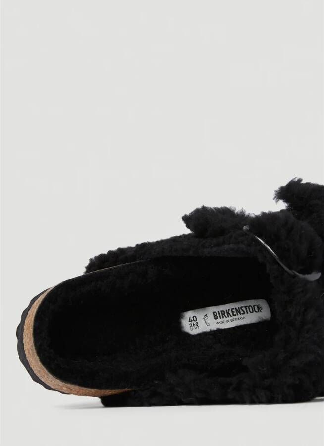 Birkenstock Shearling Sandalen met Dubbele Gespsluiting Zwart Dames