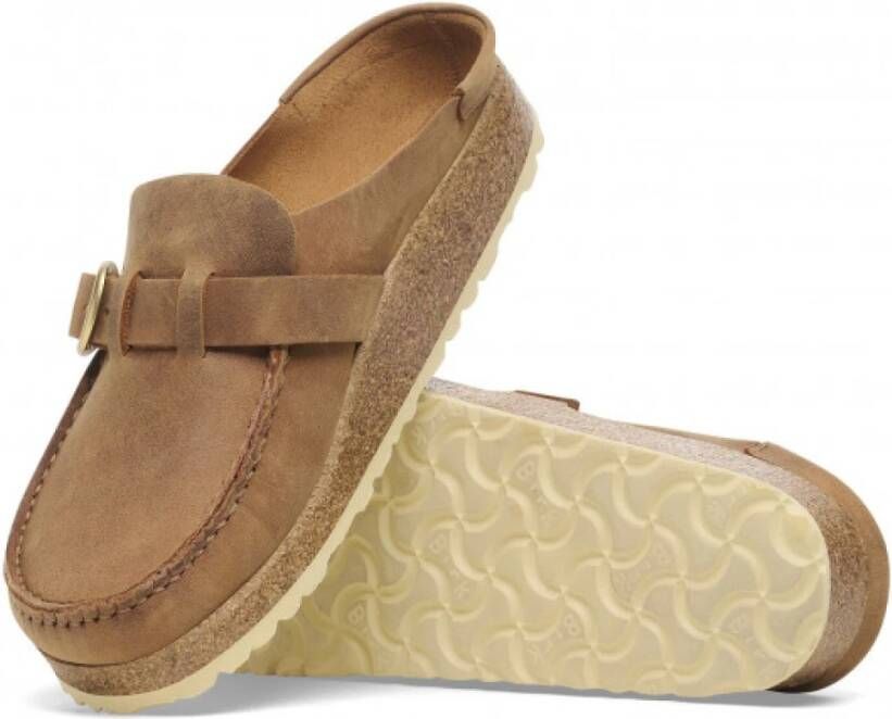 Birkenstock Stijlvolle Mocassin Clog met Grote Gesp Beige Dames