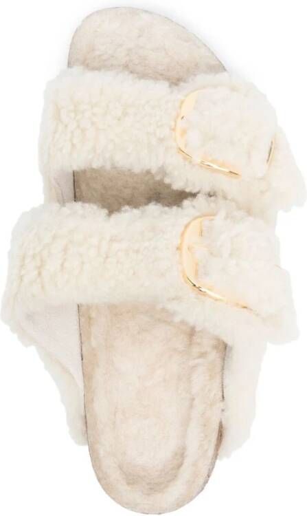 Birkenstock Witte Shearling Sandalen met Grote Gesp Wit Dames