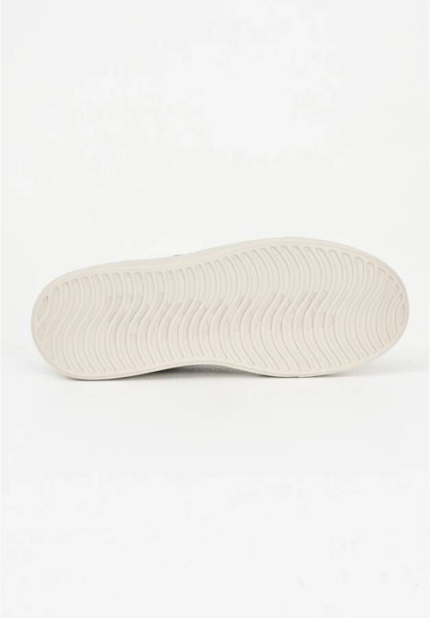 Blauer Zwarte minimalistische sneakers