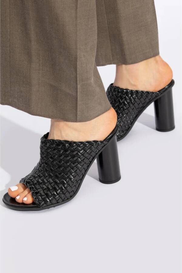 Bottega Veneta Atomic muilezels Black Dames