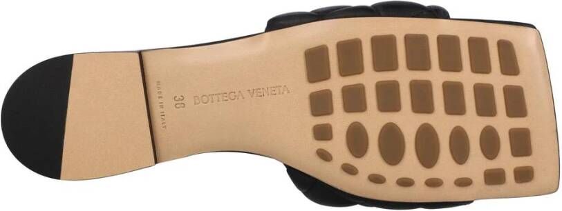 Bottega Veneta Gewatteerde leren slippers