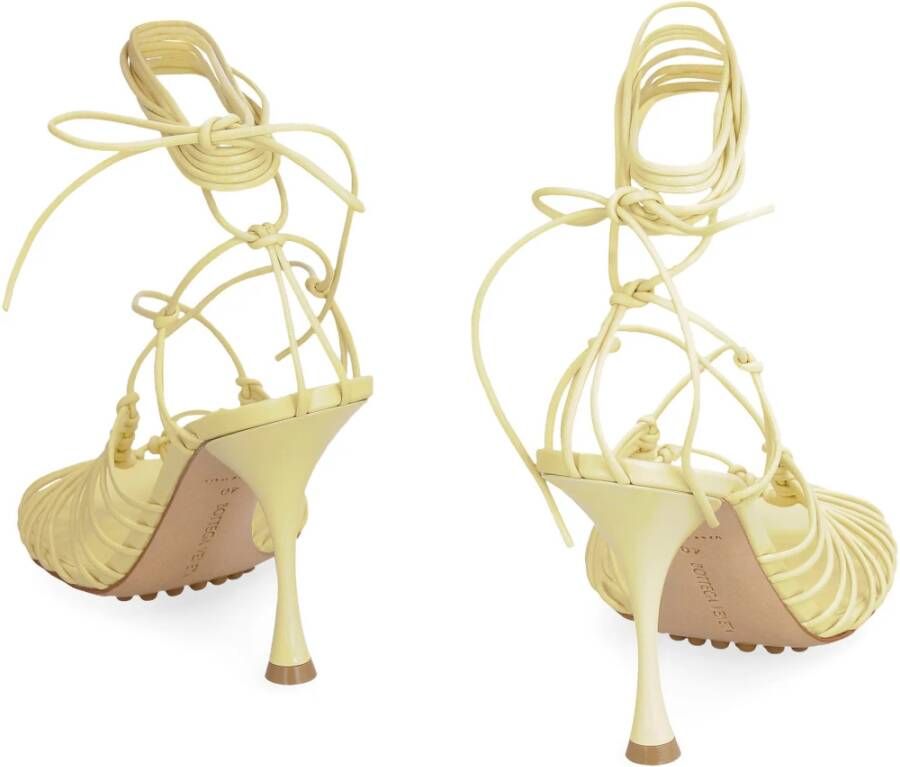 Bottega Veneta Lams Sandalen met Stippenhakken