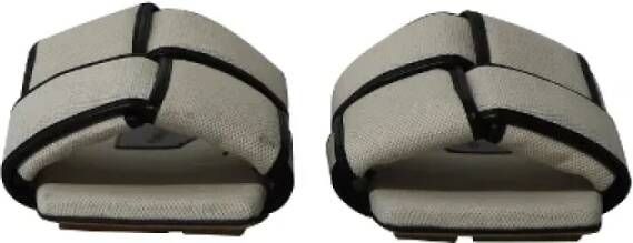 Bottega Veneta Vintage Pre-owned Canvas sandals White Dames