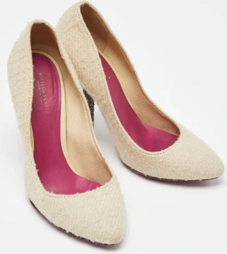Bottega Veneta Vintage Pre-owned Fabric heels Beige Dames
