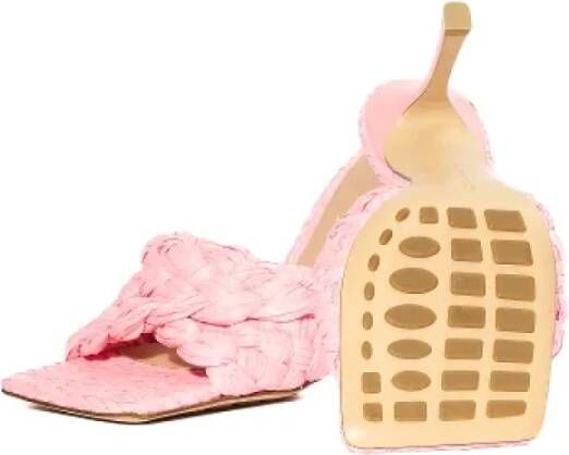 Bottega Veneta Vintage Pre-owned Fabric heels Pink Dames