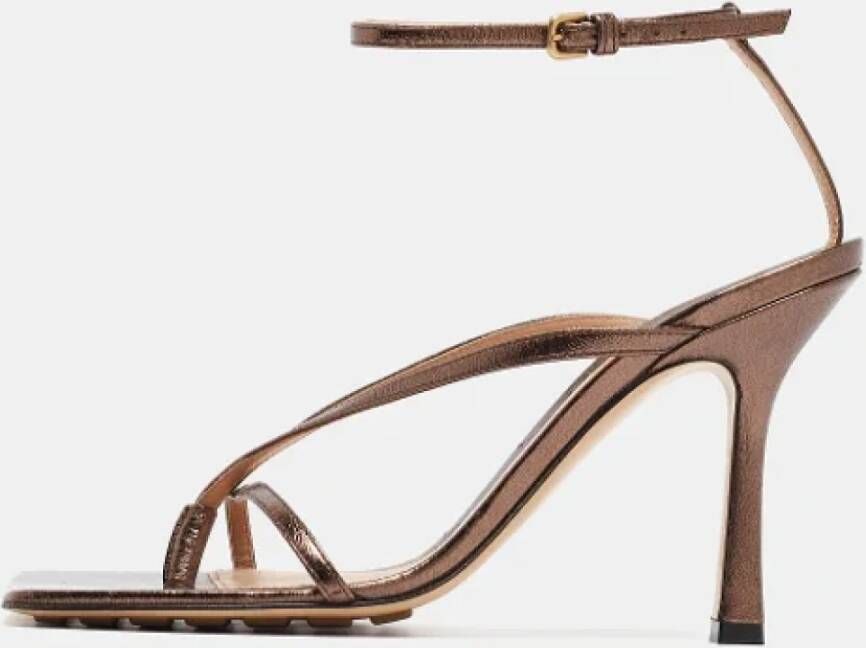 Bottega Veneta Vintage Pre-owned Fabric sandals Brown Dames