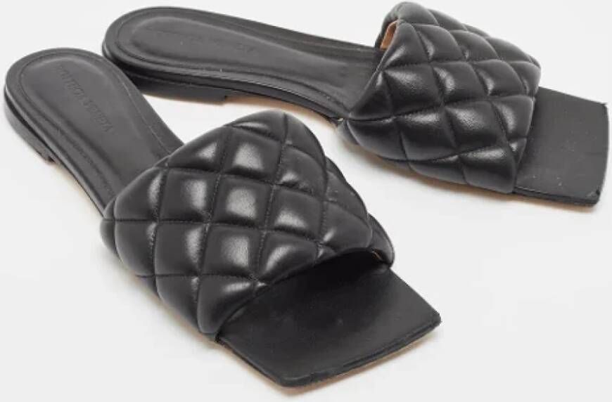 Bottega Veneta Vintage Pre-owned Leather flats Black Dames