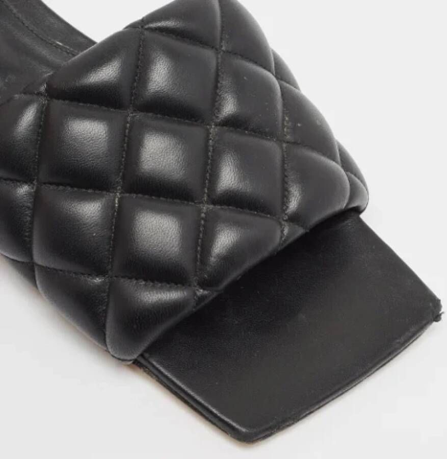 Bottega Veneta Vintage Pre-owned Leather flats Black Dames