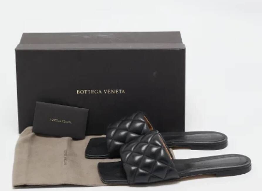 Bottega Veneta Vintage Pre-owned Leather flats Black Dames