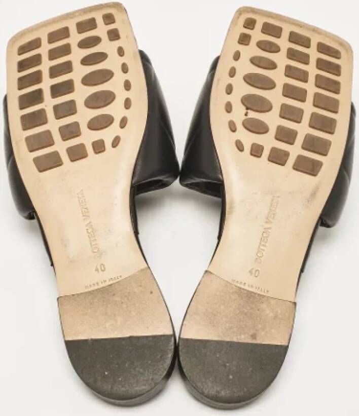 Bottega Veneta Vintage Pre-owned Leather flats Black Dames