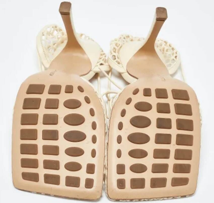 Bottega Veneta Vintage Pre-owned Leather heels Beige Dames