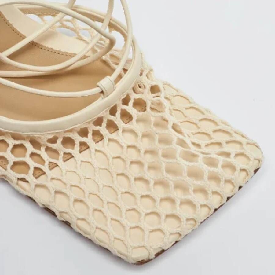 Bottega Veneta Vintage Pre-owned Leather heels Beige Dames