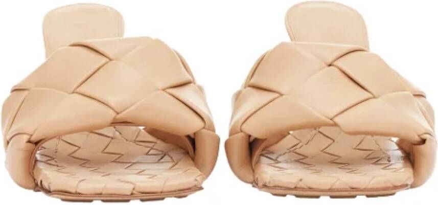 Bottega Veneta Vintage Pre-owned Leather heels Beige Dames