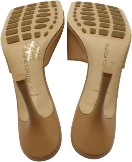 Bottega Veneta Vintage Pre-owned Leather mules Brown Dames