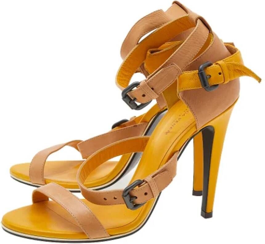 Bottega Veneta Vintage Pre-owned Leather sandals Beige Dames