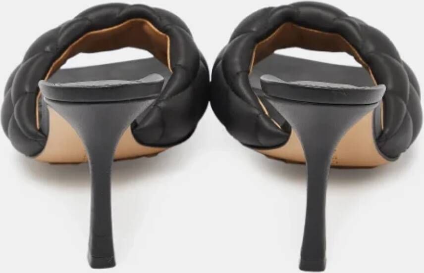 Bottega Veneta Vintage Pre-owned Leather sandals Black Dames