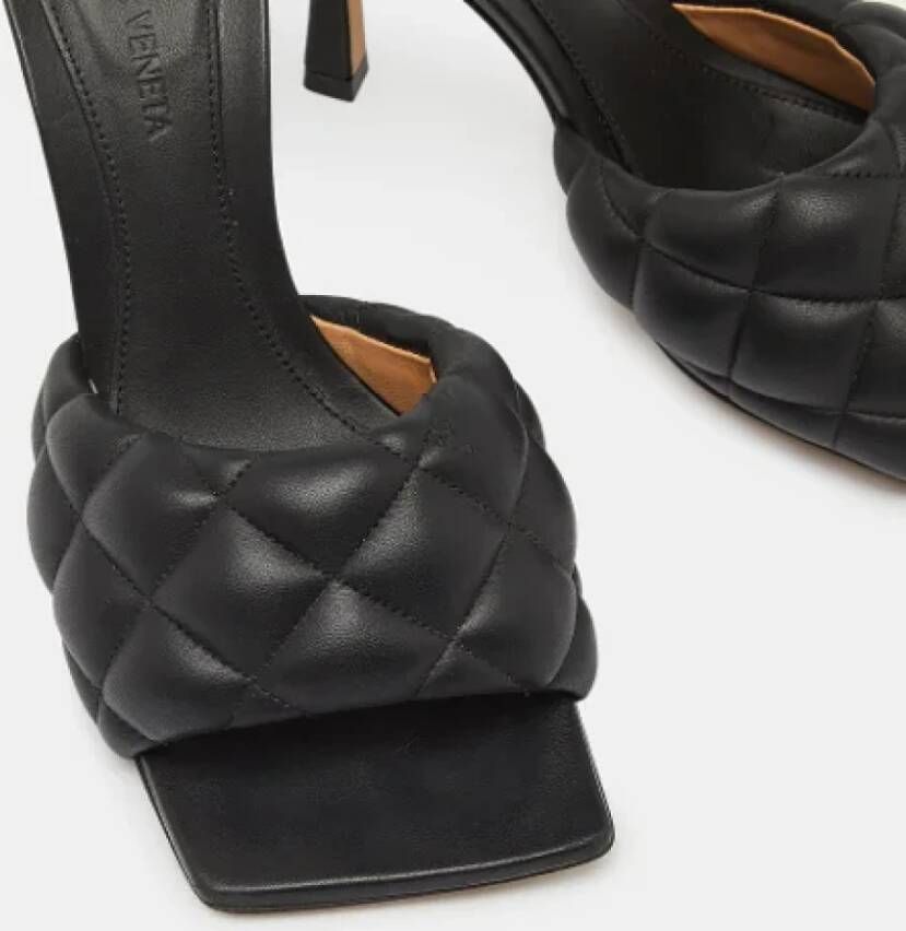 Bottega Veneta Vintage Pre-owned Leather sandals Black Dames