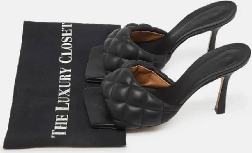 Bottega Veneta Vintage Pre-owned Leather sandals Black Dames
