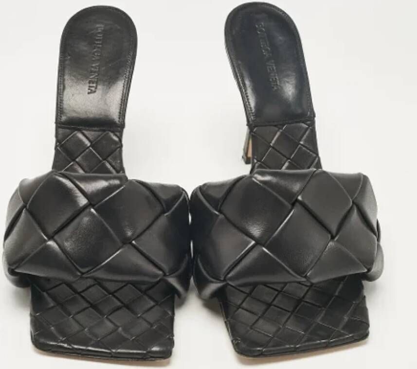 Bottega Veneta Vintage Pre-owned Leather sandals Black Dames