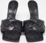Bottega Veneta Vintage Pre-owned Leather sandals Black Dames - Thumbnail 2