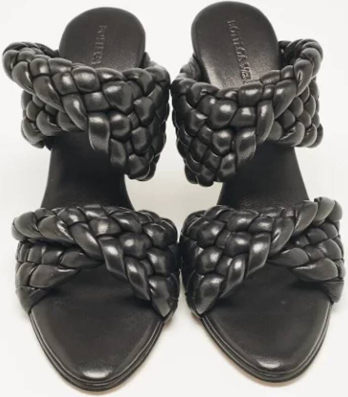 Bottega Veneta Vintage Pre-owned Leather sandals Black Dames