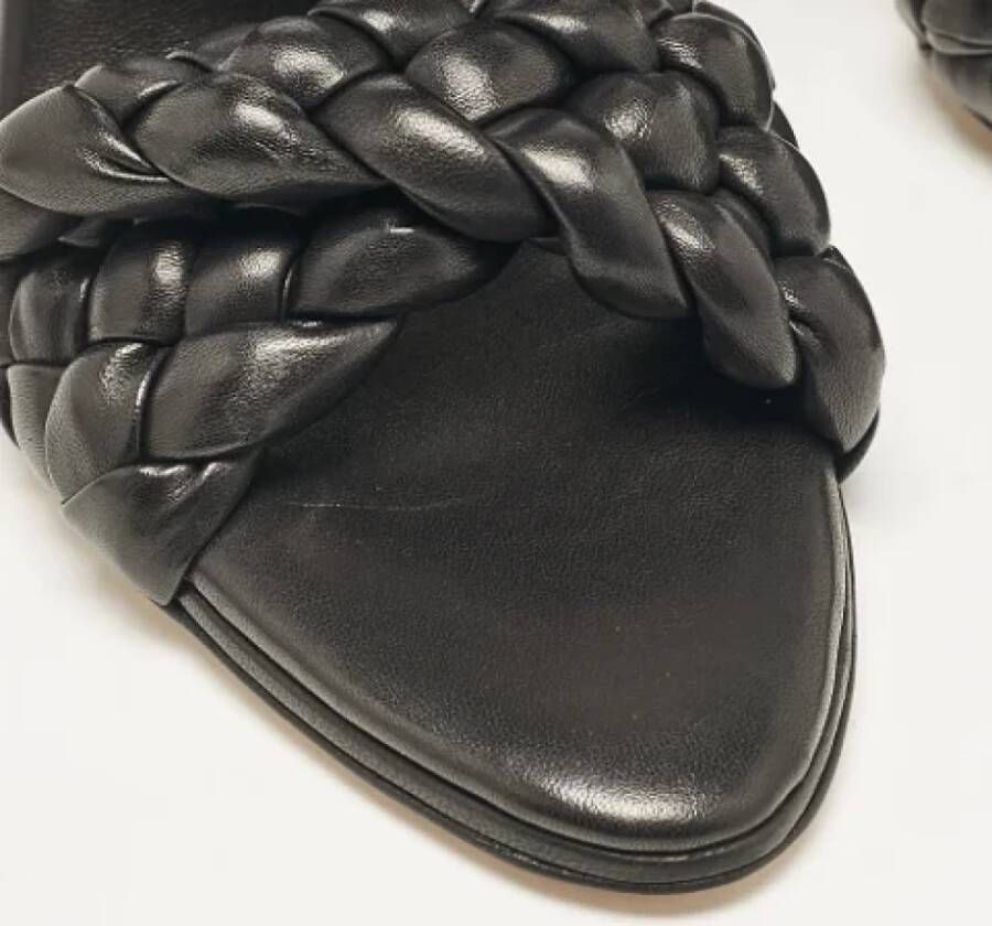 Bottega Veneta Vintage Pre-owned Leather sandals Black Dames