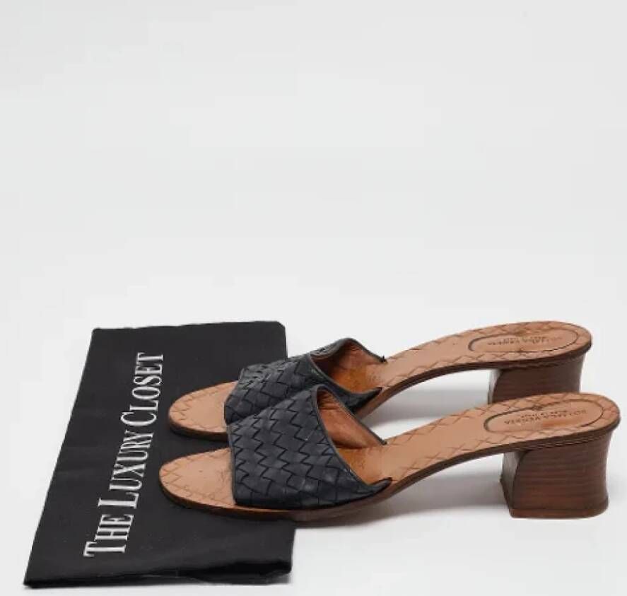 Bottega Veneta Vintage Pre-owned Leather sandals Black Dames