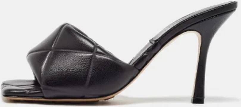 Bottega Veneta Vintage Pre-owned Leather sandals Black Dames