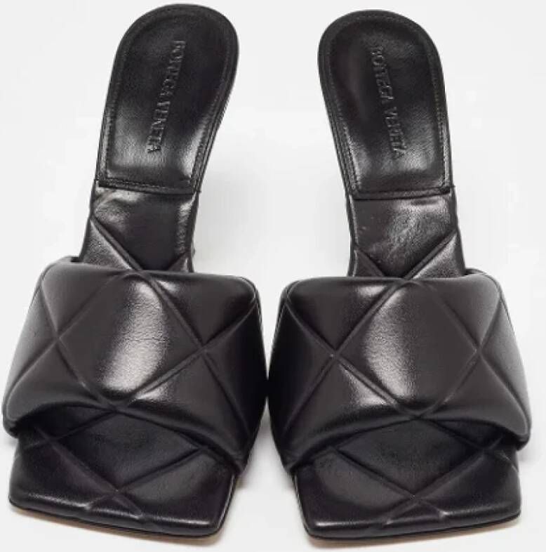 Bottega Veneta Vintage Pre-owned Leather sandals Black Dames