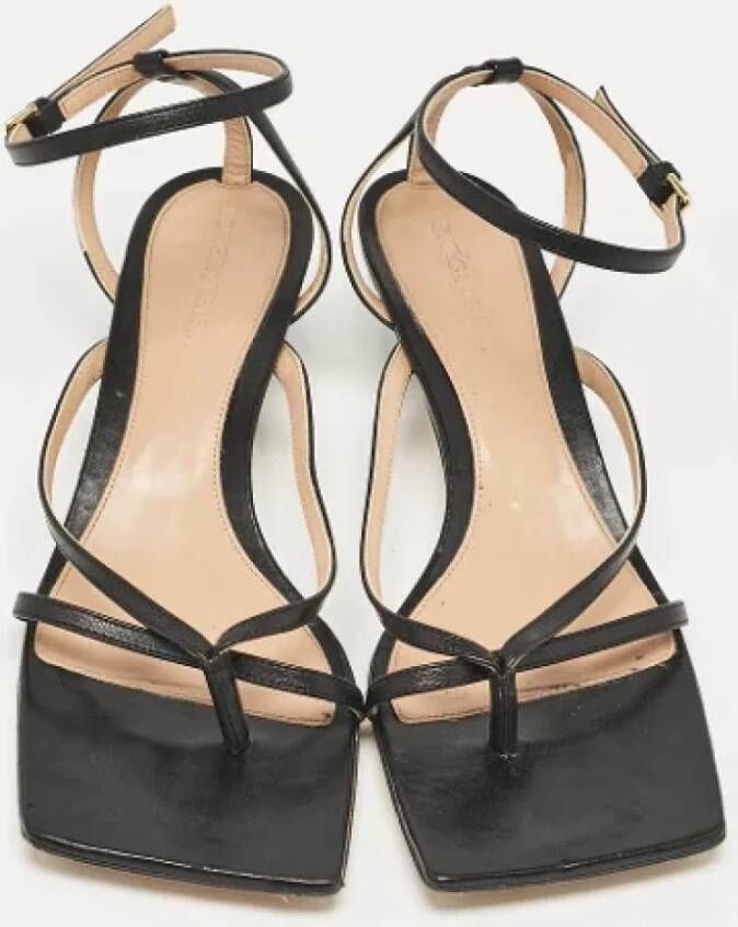 Bottega Veneta Vintage Pre-owned Leather sandals Black Dames