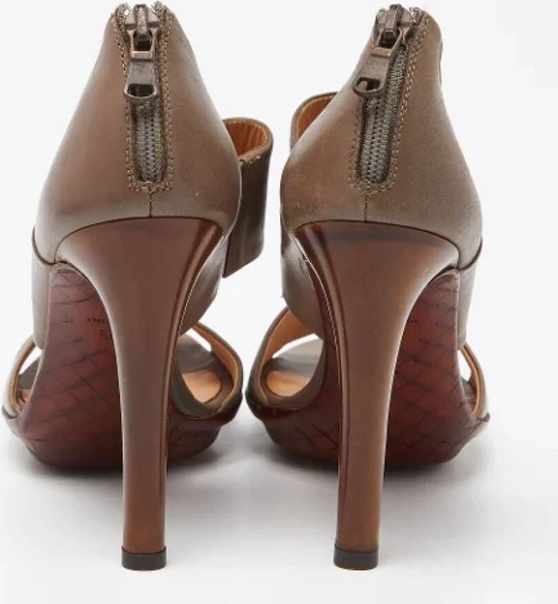 Bottega Veneta Vintage Pre-owned Leather sandals Gray Dames