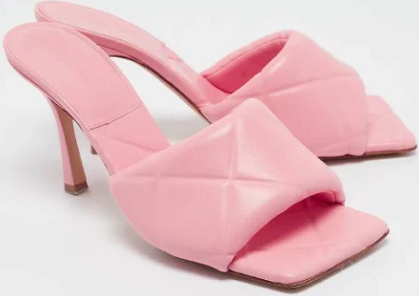 Bottega Veneta Vintage Pre-owned Leather sandals Pink Dames