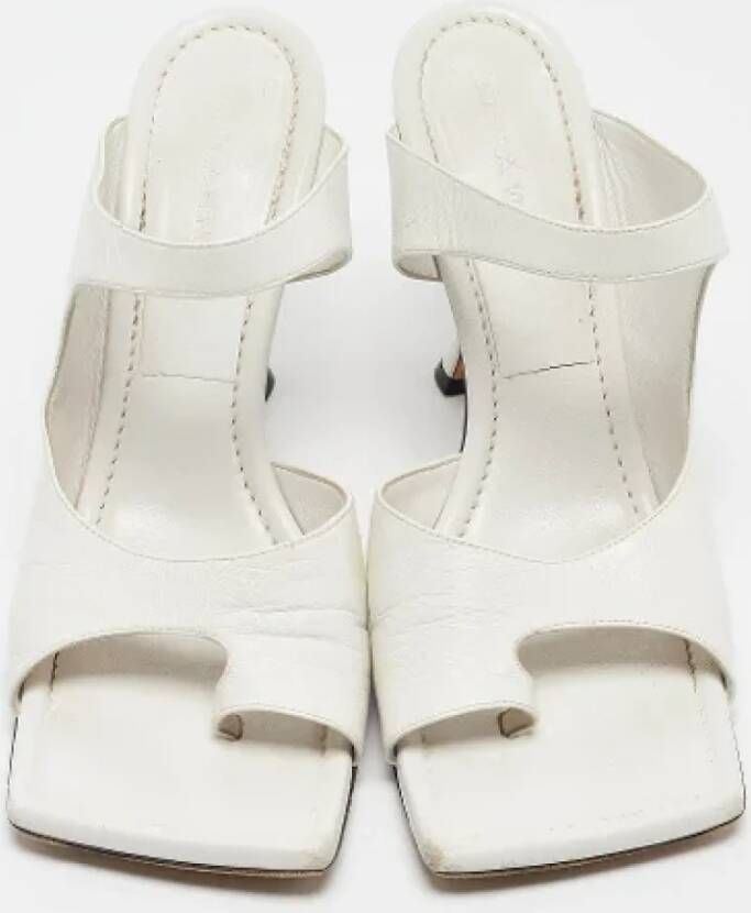 Bottega Veneta Vintage Pre-owned Leather sandals White Dames
