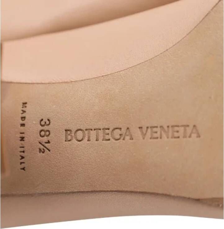 Bottega Veneta Vintage Pre-owned Leather sneakers Beige Dames