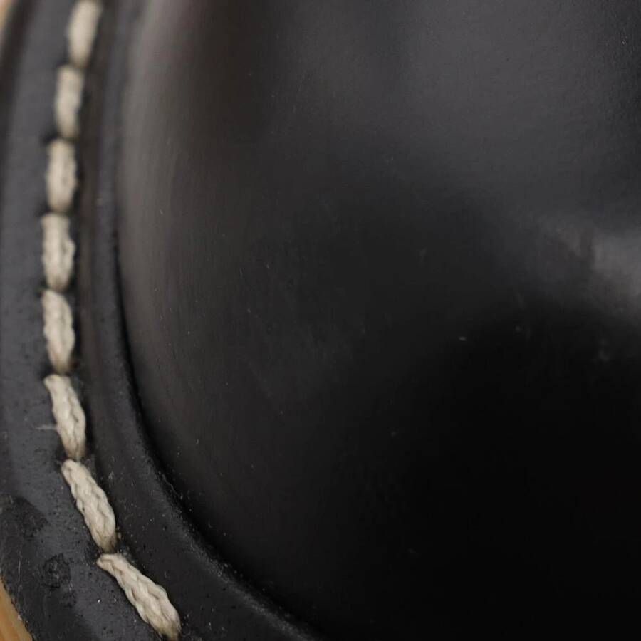 Bottega Veneta Vintage Tweedehands veterschoenen met ronde neus en rubberen zool schoeisel